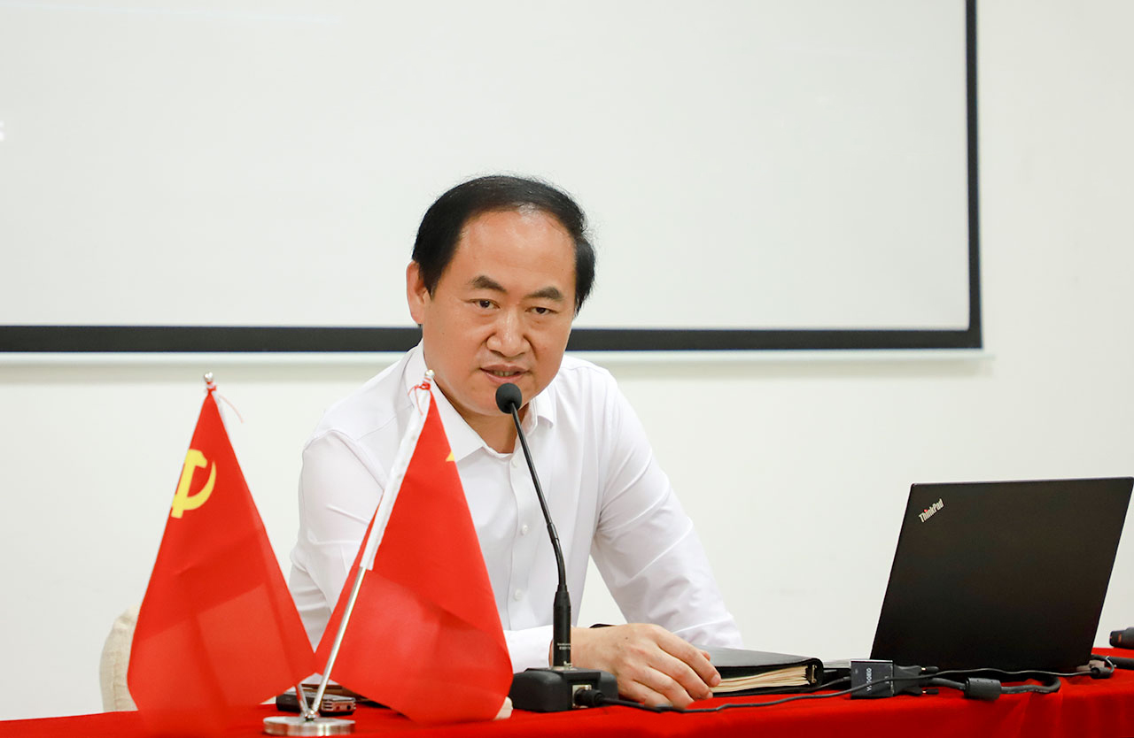 新农创集团董事长